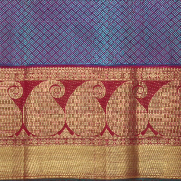 Sarangi Handwoven Kanjivaram Silk Saree -  760127981